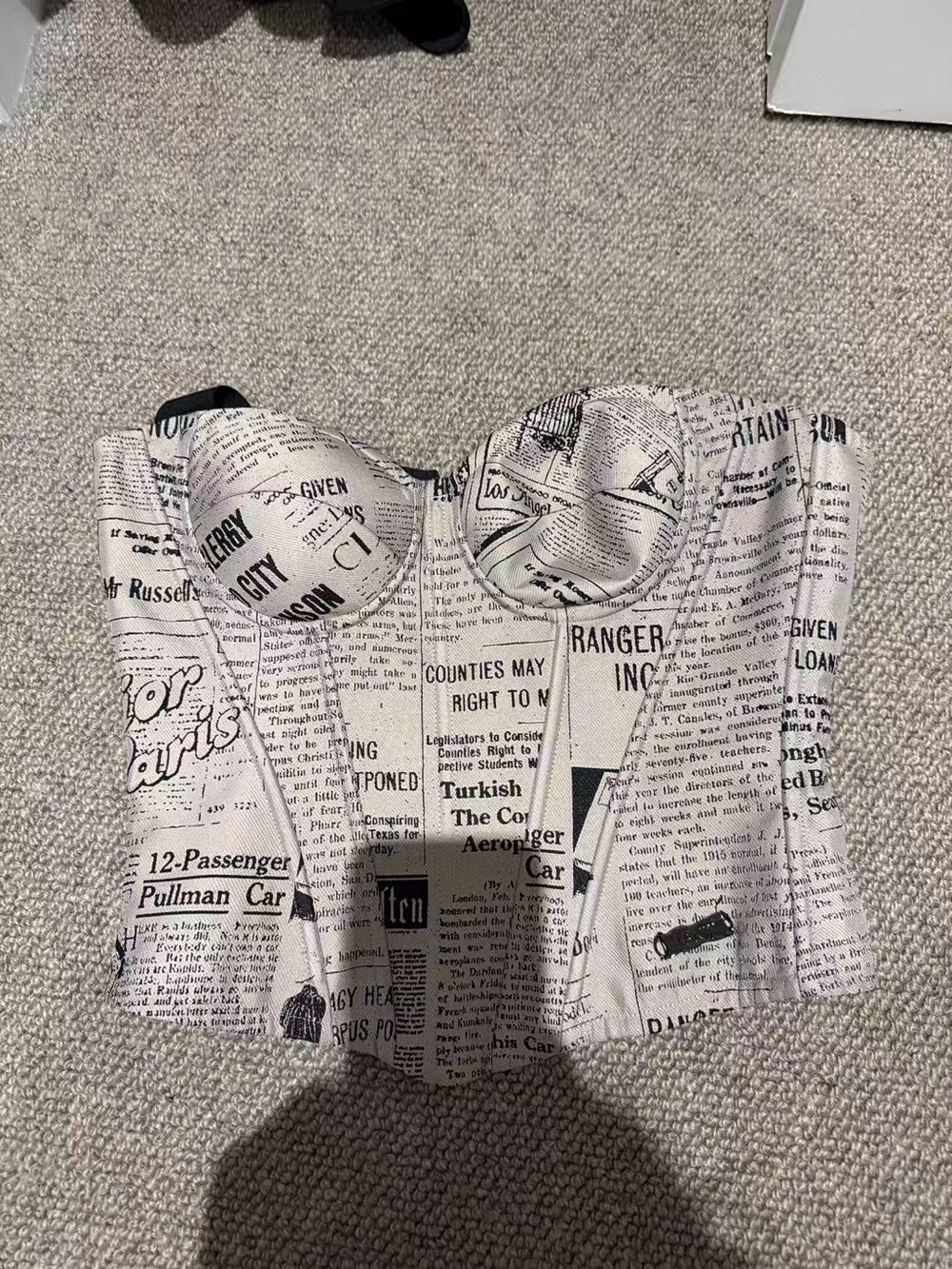 Newspaper Print Strapless Bustier Top - White/Black